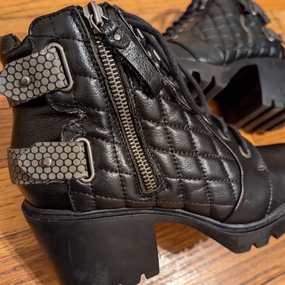 Free People Dolce Vita RARE collab quilted moto ankle boots - Picture 5 of 8